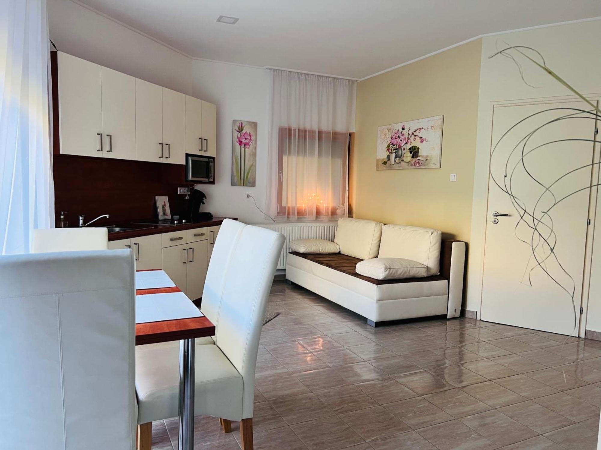 Villa Relax Apartman Gárdony Екстериор снимка