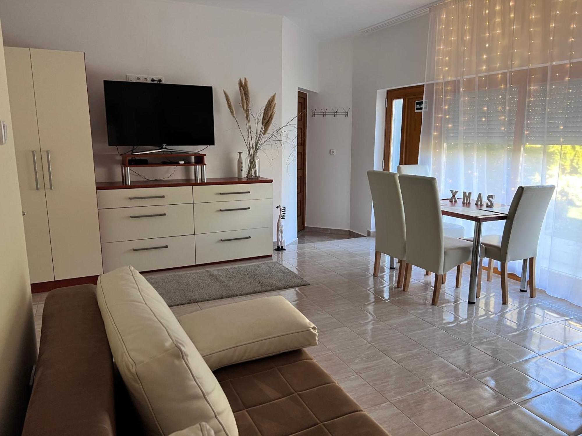 Villa Relax Apartman Gárdony Екстериор снимка
